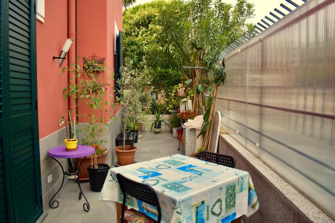 Tra Il Borgo E Il Mare Bed & Breakfast Cervo Exterior photo