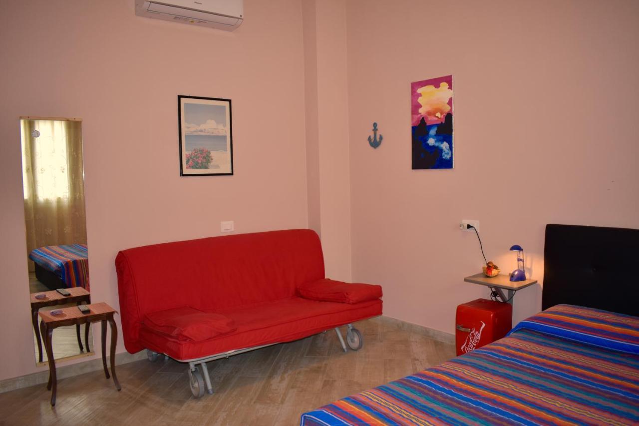 Tra Il Borgo E Il Mare Bed & Breakfast Cervo Exterior photo